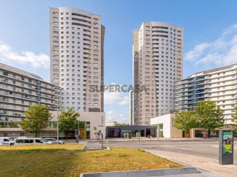 Apartamento T2 em Campolide, Lisboa