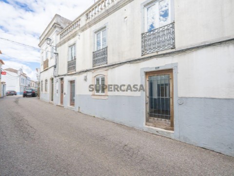 Maison 9 Chambres au Sousel, Sousel