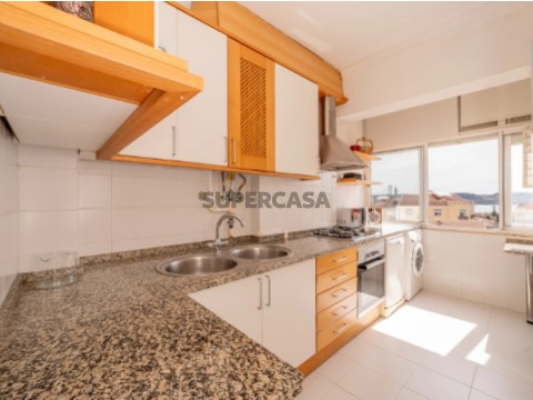 Apartamento T2 em Ajuda, Lisboa