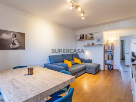Apartamento T2 em Odivelas, Odivelas
