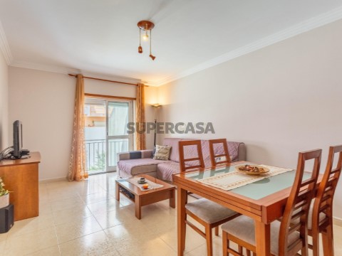 公寓 2 卧室 在 Encosta do Sol, Amadora