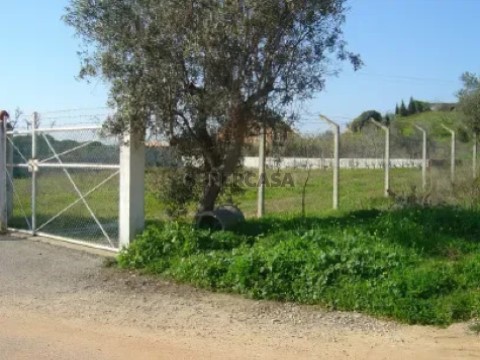 Terreno Urbano em São Sebastião, Setúbal
