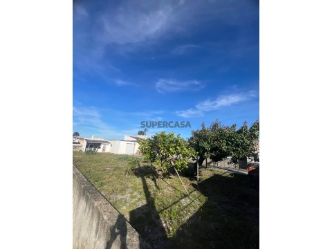Terreno Urbano em Corroios, Seixal