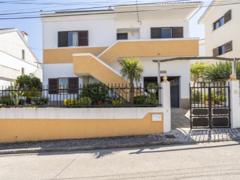 Moradia T3 em Caparica e Trafaria, Almada