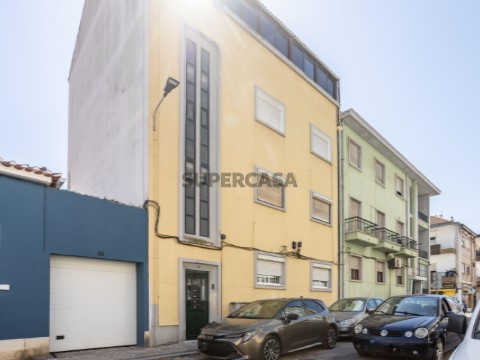 Apartamento T2 em Alto do Seixalinho, Santo André e Verderena, Barreiro