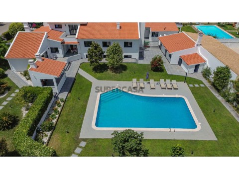Moradia T4 em Corroios, Seixal