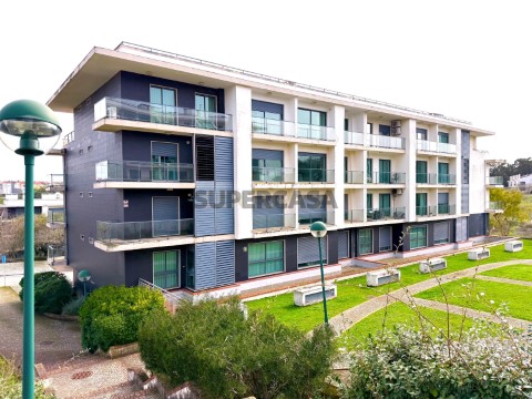 Apartamento T3 em Barcarena, Oeiras