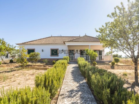 Huis 3 kamers Op Aveiras de Cima, Azambuja