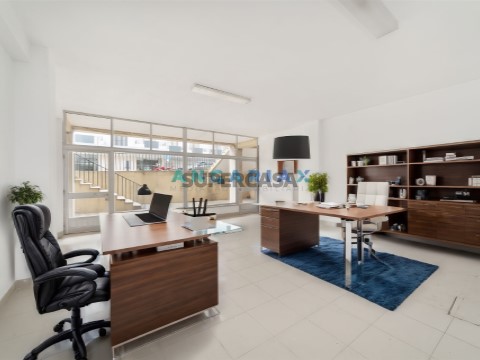 Boutique au Fátima, Ourém