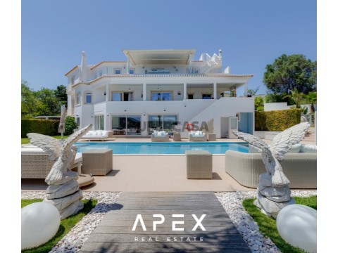 Villa T6 Duplex em Estrada da Goldra, Santa Bárbara de Nexe