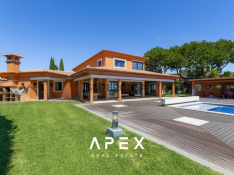 Villa T5 Triplex na Rua de Cerro e Alcaria, Boliqueime