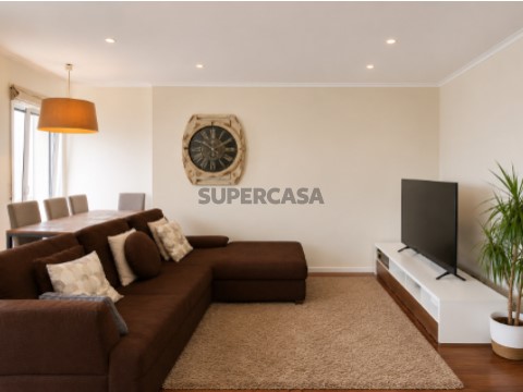 Apartamento T3 na Rua Pedro José Pezerat, Marvila