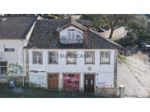 Gebouw Op Viseu, Viseu