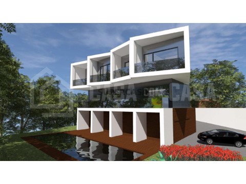 Moradia T4 em Repeses e São Salvador, Viseu