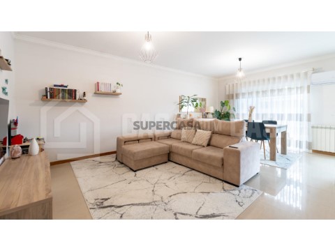 Appartement 3 Chambres au Repeses e São Salvador, Viseu