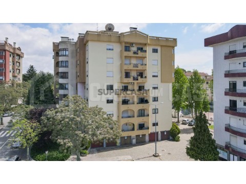 Apartamento T3 em Viseu, Viseu