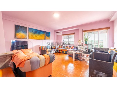 Apartamento T4 em Viseu, Viseu