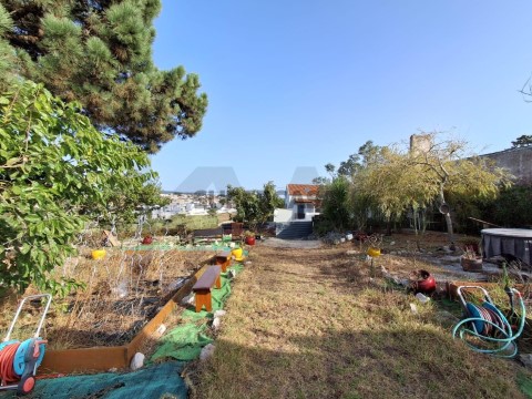 Moradia T5 em Santo Isidoro, Mafra