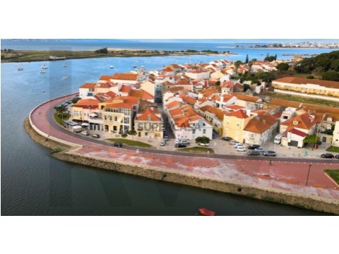 Gebäude auf Arrentela, Seixal