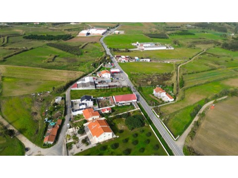 Terreno em Serra D'El Rei, Peniche