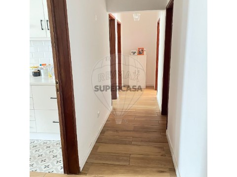 Apartamento T3 em Salvador e Santa Maria da Feira, Beja