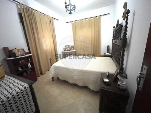 Moradia T7 em Salvador e Santa Maria da Feira, Beja