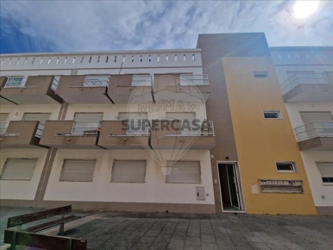 Apartamento T3 em Palhais e Coina, Barreiro