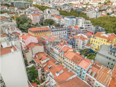 Apartamento T3 em Santo António, Lisboa
