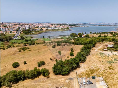 Apartamento T2 no Seixal, Seixal