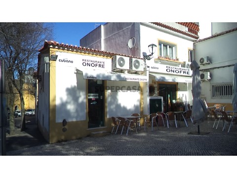 Bar / Restaurant Op Assunção, Ajuda, Salvador e Santo Ildefonso, Elvas
