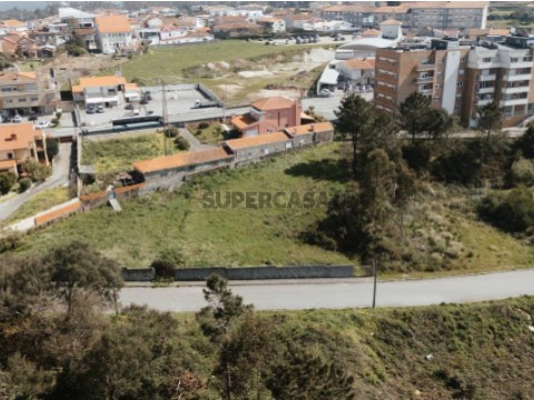 Terreno Urbano em Mozelos, Santa Maria da Feira