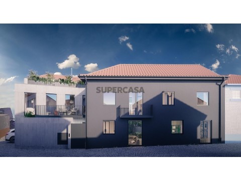 Moradia T5 em Lordelo do Ouro e Massarelos, Porto