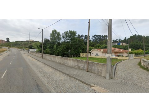 Terreno em Paços de Brandão, Santa Maria da Feira