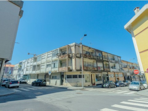 Gebouw Op Santa Marinha, Vila Nova de Gaia