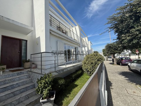 Maison 3 Chambres au Rua João da Afonseca Lapa, Vila do Conde