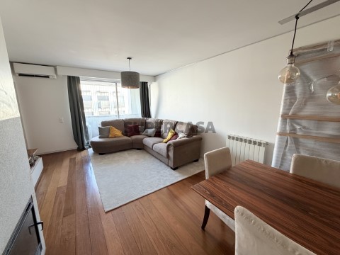 Apartamento T3 na Avenida Doutor António Bento Martins Júnior, Vila do Conde
