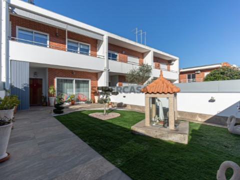 Moradia Geminada T3 em Galegos, Penafiel