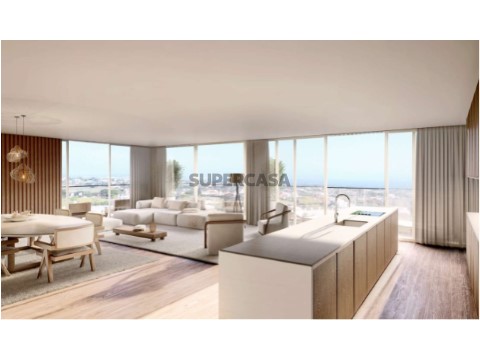 Apartamento T4 na Rua de Vale do Milho, Lagoa e Carvoeiro