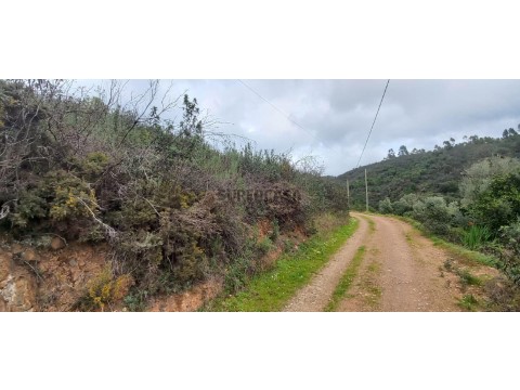 Terreno em Marmelete, Monchique