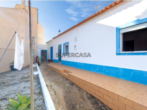 Moradia T3 em Barão de São Miguel, Vila do Bispo