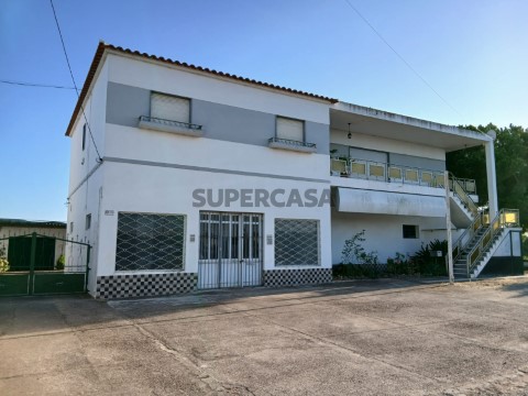 Moradia T3 em Estrada 125, Pechão