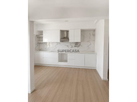 Apartamento T2 em São Domingos de Rana, Cascais