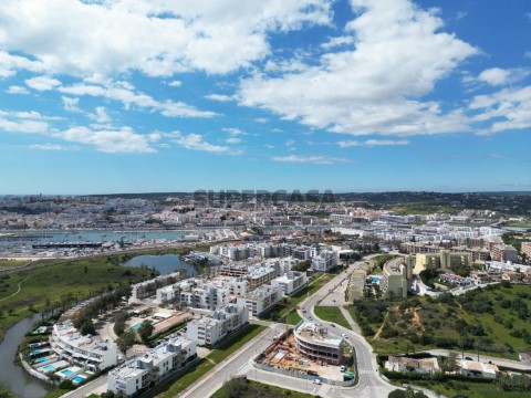 Apartamentos_Meia_Praia_Vista_aérea