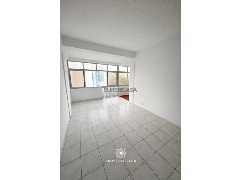 Apartamento T1 em Setúbal