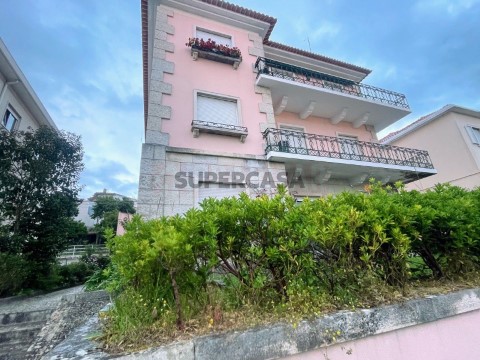 Apartamento T5 em Santo António dos Olivais, Coimbra