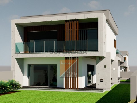 Terreno Pinheiros Leiria - 4 Moradias Com PIP/ Projeto em aprovação
