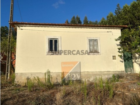 Casa para Restauro - Caranguejeira, Leiria