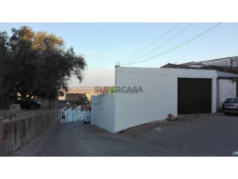 Terreno em Santiago Maior e São João Baptista, Beja