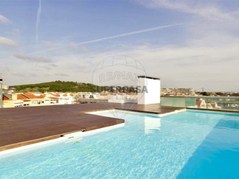 Apartamento T3 em Algés, Linda-a-Velha e Cruz Quebrada-Dafundo, Oeiras