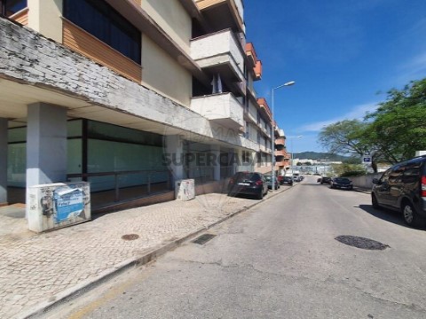 Apartamento T3 em São Sebastião, Setúbal